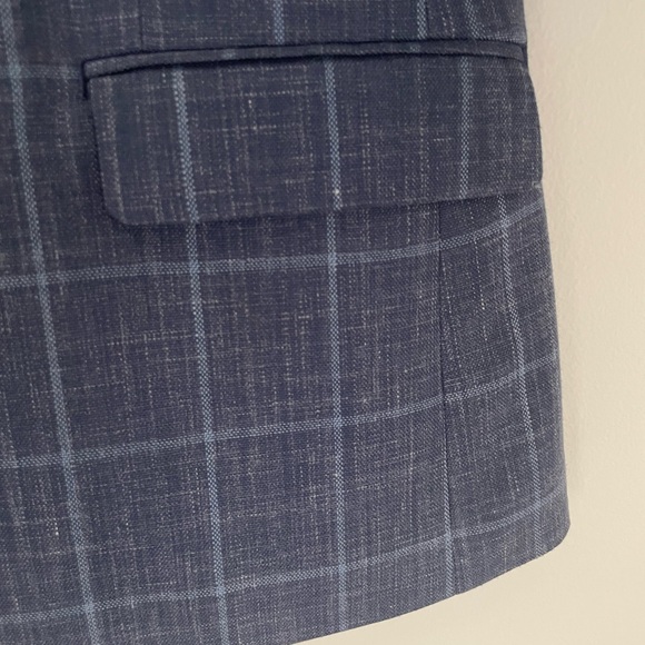 Collection by Michael Strahan | Blue Windowpane Suit Jacket for Boys | Size 14 - Picture 6 of 11